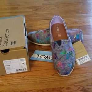 Toms shoes